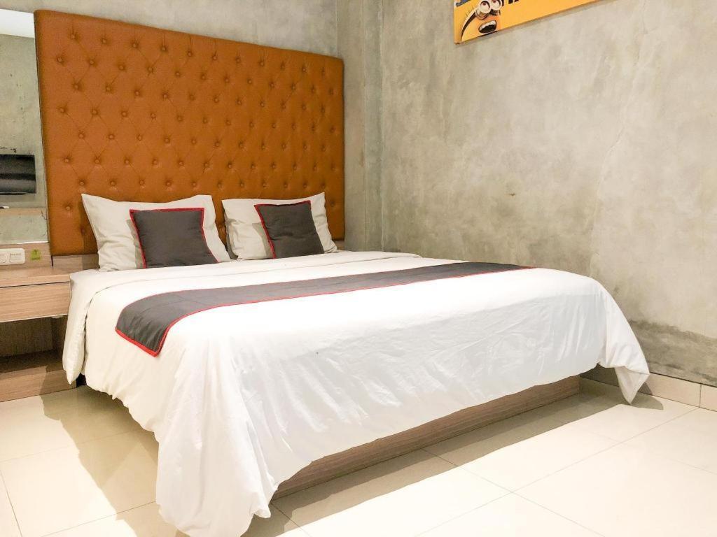 Collection O 31 The Batik Bed And Coffee Bandung Hotel Bagian luar foto